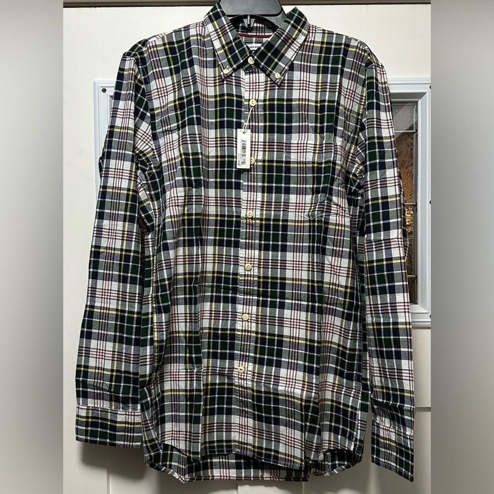 Amazon Essentials Poplin Shirt Size M Long-Sleeve Slim-Fit Stretch (577)